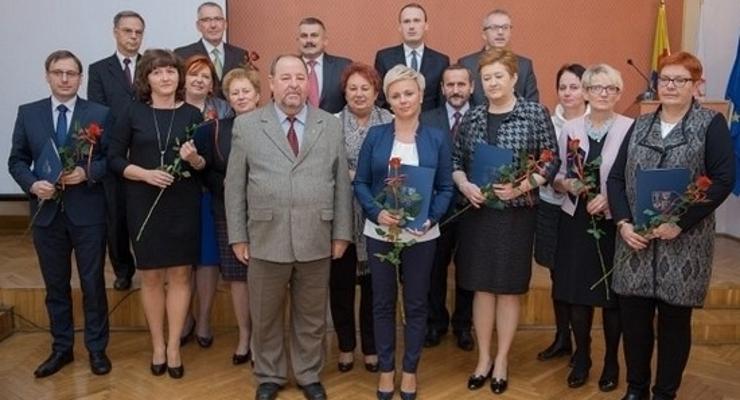 Starosta wręczył nagrody nauczycielom
