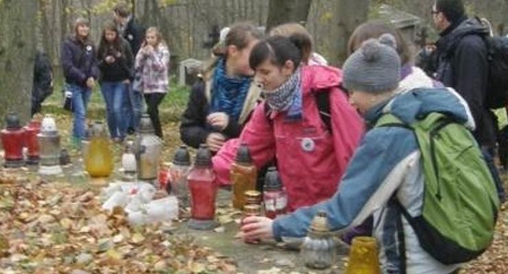 Rajd "Szlakiem Cmentarzy I Wojny Światowej"