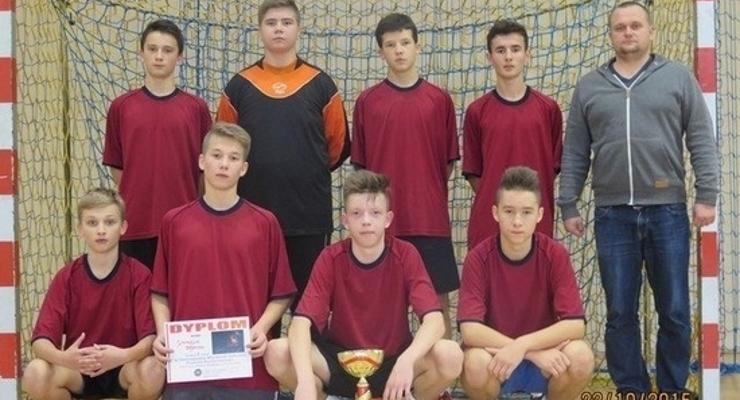 Żegocina najlepsza w gimnazjalnym futsalu