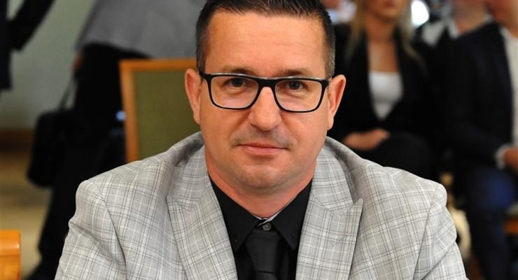 Radny Marcin Imiołek o minionym roku urzędowania nowej burmistrz