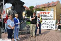 Ruch Obrony Granic – czego dotyczyła pikieta w Bochni? Protest PiS przeciwko samemu sobie