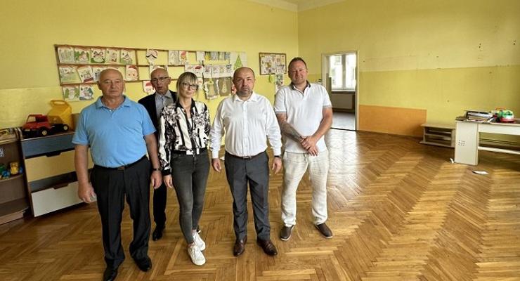 Ostrów Królewski: szkoła zaadaptowana na żłobek
