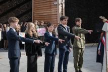 I LO – pierwszaki ślubowały w nietypowym miejscu