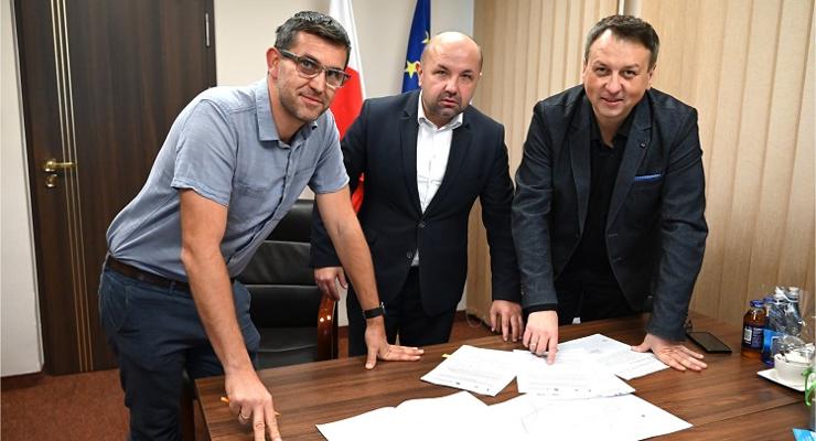 Rzezawa: 1,2 mln zł na poprawę gospodarki wodnej