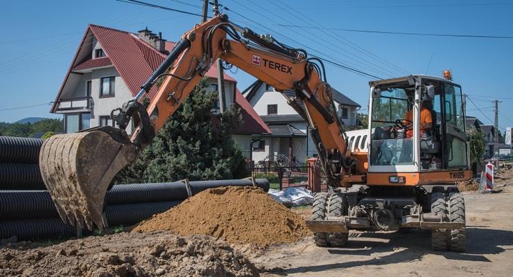 Remonty dróg powiatowych w wielu bocheńskich gminach