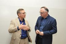 Palny, inwestycje, samochodowe wraki – co się dzieje na Niepodległości?