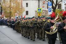 Wyrzućmy unijne flagi do kosza – 107.rocznica odzyskania niepodległości