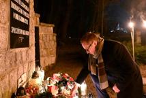 Marsz Ciszy przeszedł na Uzbornię