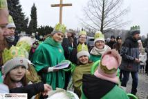 Święto Trzech króli - podjechali królewskimi kabrioletami