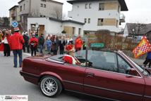 Święto Trzech króli - podjechali królewskimi kabrioletami