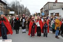 Święto Trzech króli - podjechali królewskimi kabrioletami