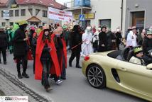 Święto Trzech króli - podjechali królewskimi kabrioletami