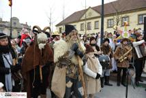 Święto Trzech króli - podjechali królewskimi kabrioletami