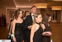 Studniówki rozpoczęte - jak się bawili pierwsi tegoroczni maturzyści?