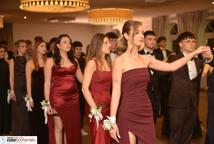 Studniówki rozpoczęte - jak się bawili pierwsi tegoroczni maturzyści?