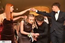 Studniówki rozpoczęte - jak się bawili pierwsi tegoroczni maturzyści?