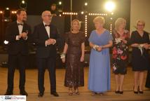 Studniówki rozpoczęte - jak się bawili pierwsi tegoroczni maturzyści?