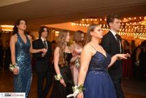 Studniówki rozpoczęte - jak się bawili pierwsi tegoroczni maturzyści?