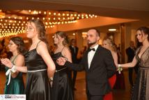 Studniówki rozpoczęte - jak się bawili pierwsi tegoroczni maturzyści?