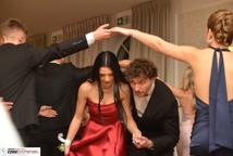 Studniówki rozpoczęte - jak się bawili pierwsi tegoroczni maturzyści?