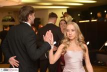 Studniówki rozpoczęte - jak się bawili pierwsi tegoroczni maturzyści?