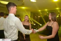 Studniówki rozpoczęte - jak się bawili pierwsi tegoroczni maturzyści?