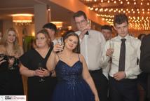 Studniówki rozpoczęte - jak się bawili pierwsi tegoroczni maturzyści?