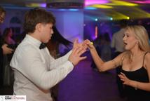 Studniówki rozpoczęte - jak się bawili pierwsi tegoroczni maturzyści?