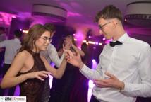 Studniówki rozpoczęte - jak się bawili pierwsi tegoroczni maturzyści?