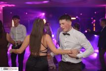 Studniówki rozpoczęte - jak się bawili pierwsi tegoroczni maturzyści?