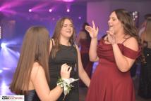 Studniówki rozpoczęte - jak się bawili pierwsi tegoroczni maturzyści?