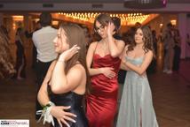 Studniówki rozpoczęte - jak się bawili pierwsi tegoroczni maturzyści?