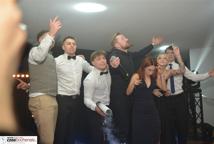 Studniówki rozpoczęte - jak się bawili pierwsi tegoroczni maturzyści?