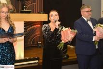 Mechanik zabalował na studniówce - sala pękała w szwach