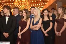 Mechanik zabalował na studniówce - sala pękała w szwach