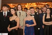 Mechanik zabalował na studniówce - sala pękała w szwach