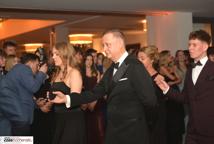 Mechanik zabalował na studniówce - sala pękała w szwach