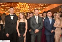 Mechanik zabalował na studniówce - sala pękała w szwach