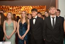 Mechanik zabalował na studniówce - sala pękała w szwach