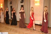 Mechanik zabalował na studniówce - sala pękała w szwach