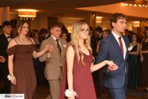 Mechanik zabalował na studniówce - sala pękała w szwach