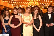 Mechanik zabalował na studniówce - sala pękała w szwach