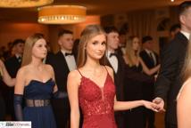 Mechanik zabalował na studniówce - sala pękała w szwach