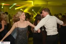 Mechanik zabalował na studniówce - sala pękała w szwach