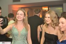 Mechanik zabalował na studniówce - sala pękała w szwach