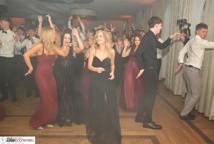 Mechanik zabalował na studniówce - sala pękała w szwach