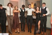 Mechanik zabalował na studniówce - sala pękała w szwach