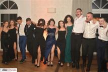 Mechanik zabalował na studniówce - sala pękała w szwach