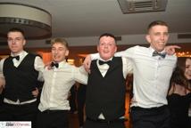 Mechanik zabalował na studniówce - sala pękała w szwach