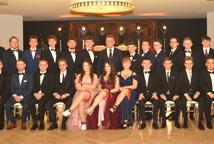 Mechanik zabalował na studniówce - sala pękała w szwach